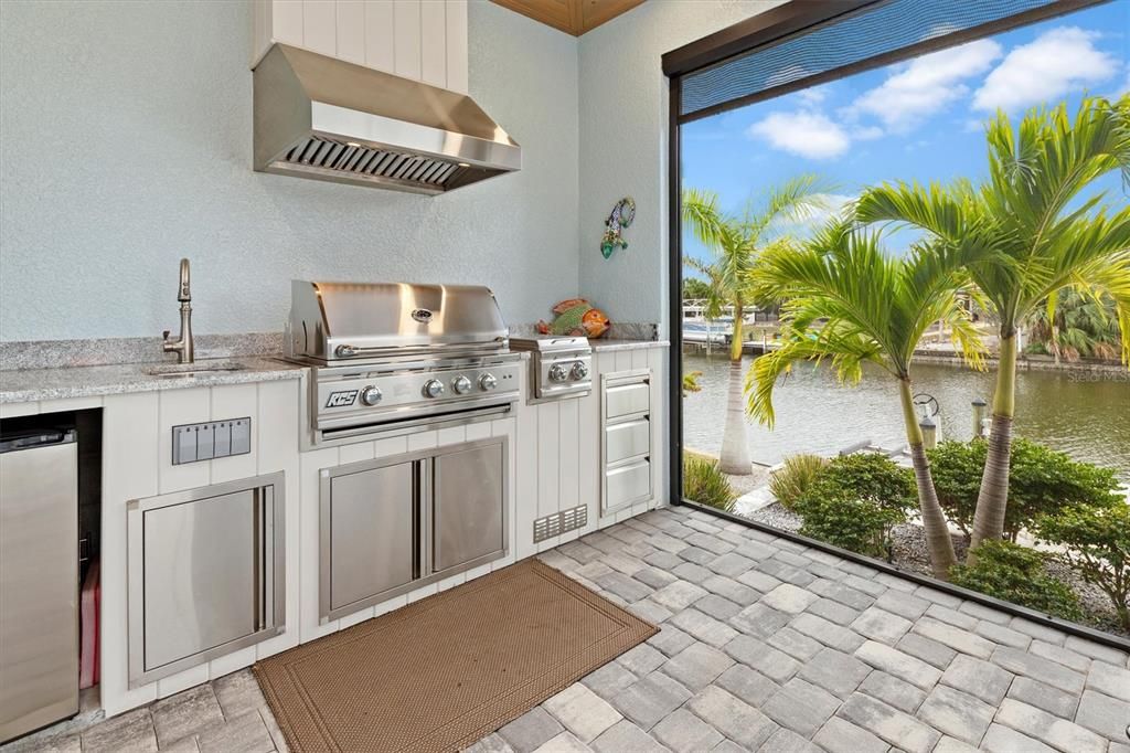 На продажу: $1,200,000 (3 спален, 3 ванн, 2471 Квадратных фут)