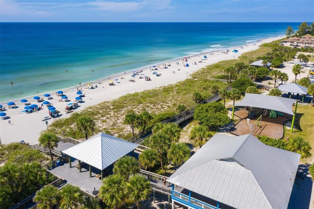 На продажу: $1,200,000 (3 спален, 3 ванн, 2471 Квадратных фут)