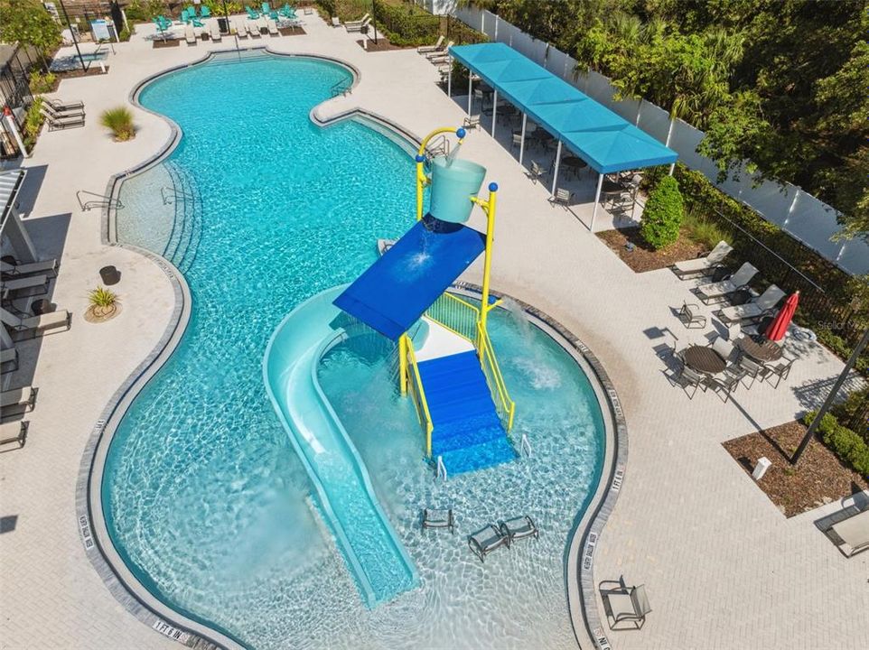 На продажу: $419,990 (3 спален, 2 ванн, 2106 Квадратных фут)