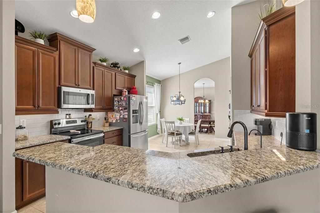 For Sale: $419,990 (3 beds, 2 baths, 2106 Square Feet)