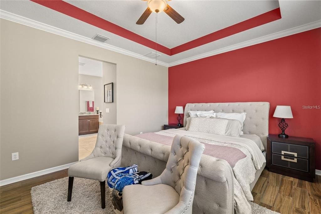 For Sale: $419,990 (3 beds, 2 baths, 2106 Square Feet)