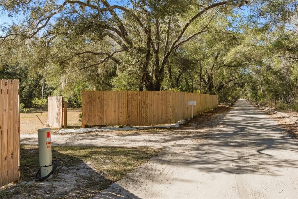 На продажу: $265,000 (3 спален, 2 ванн, 1248 Квадратных фут)