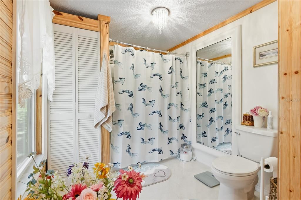 На продажу: $265,000 (3 спален, 2 ванн, 1248 Квадратных фут)