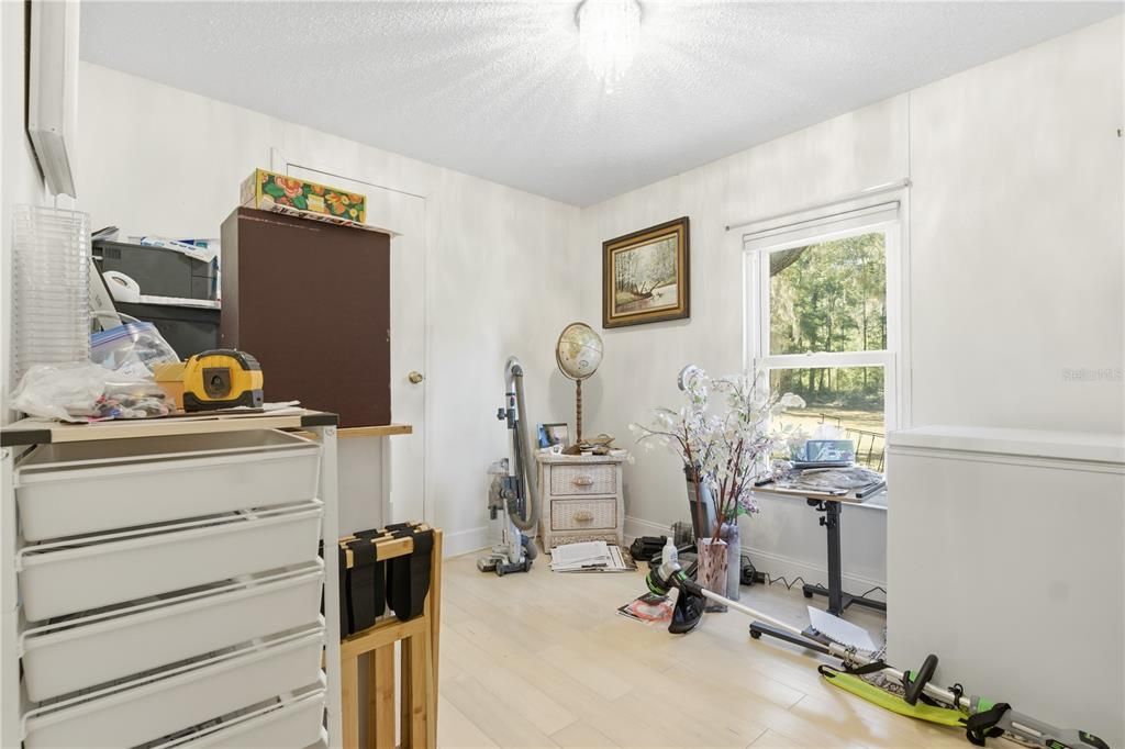 На продажу: $265,000 (3 спален, 2 ванн, 1248 Квадратных фут)