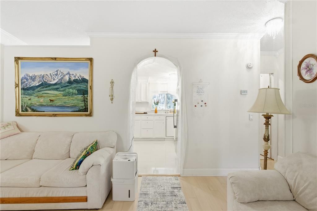 На продажу: $265,000 (3 спален, 2 ванн, 1248 Квадратных фут)