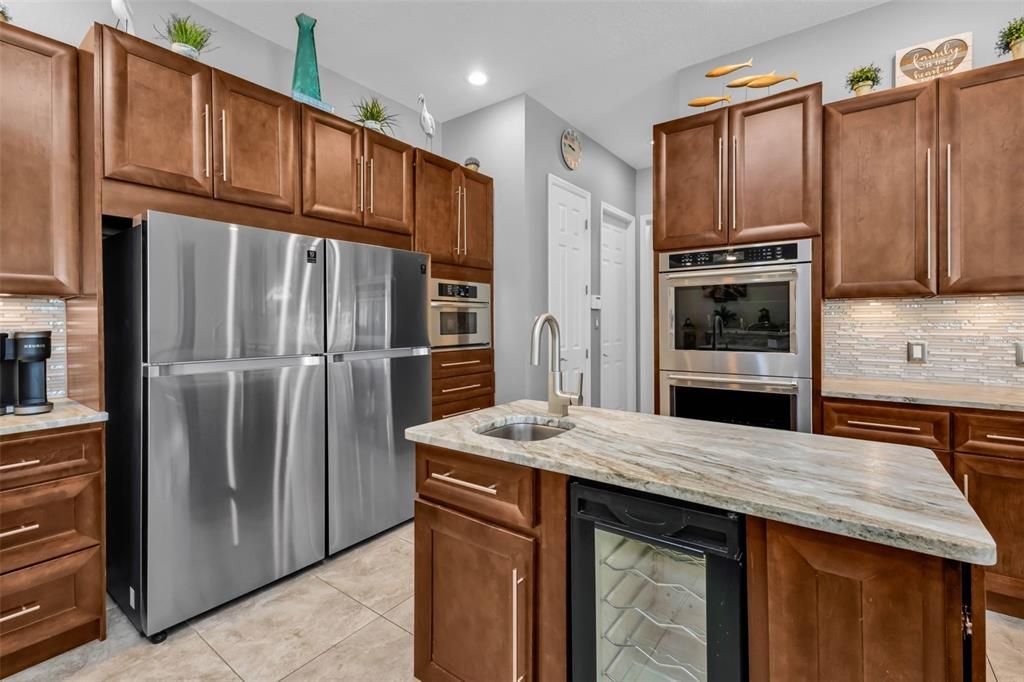 На продажу: $2,100,000 (4 спален, 4 ванн, 3194 Квадратных фут)