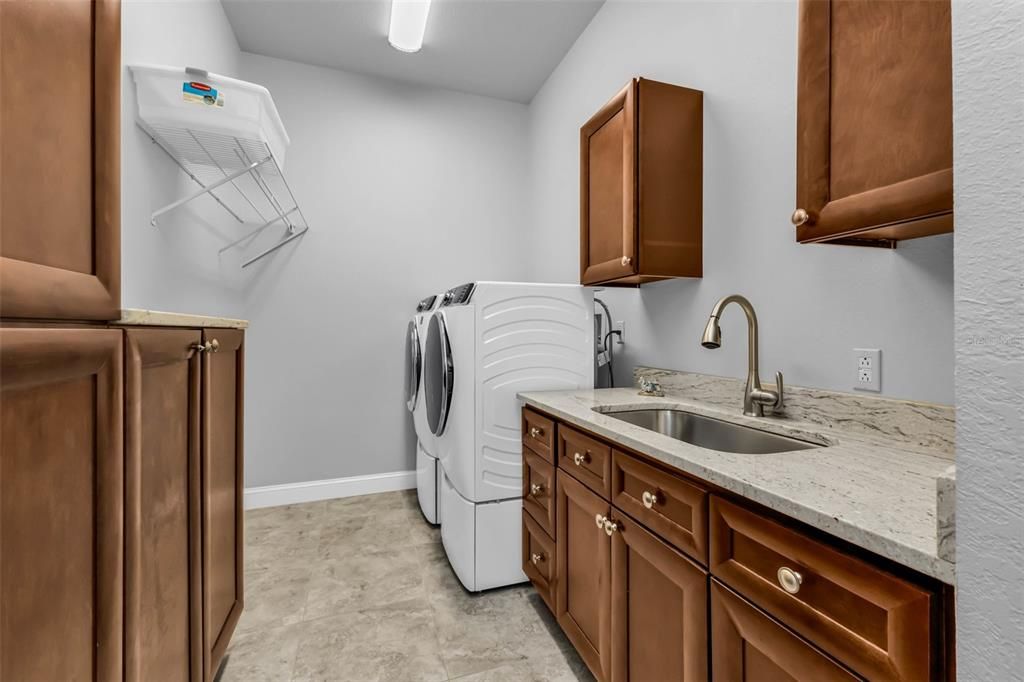 На продажу: $2,100,000 (4 спален, 4 ванн, 3194 Квадратных фут)