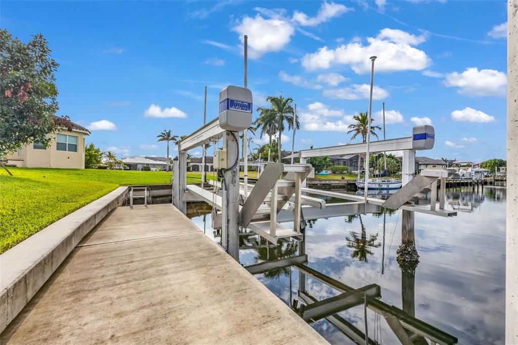 На продажу: $2,100,000 (4 спален, 4 ванн, 3194 Квадратных фут)