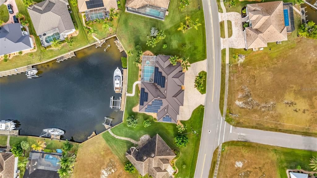 На продажу: $2,100,000 (4 спален, 4 ванн, 3194 Квадратных фут)