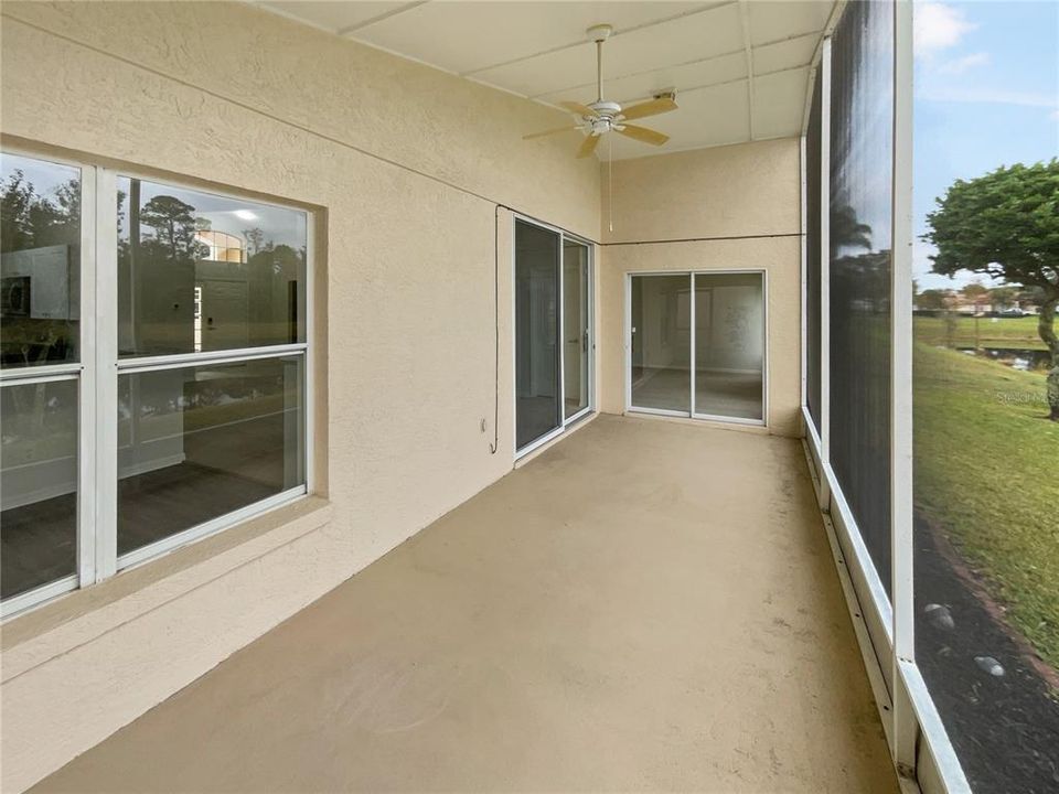 Под контрактом: $370,000 (3 спален, 2 ванн, 1427 Квадратных фут)