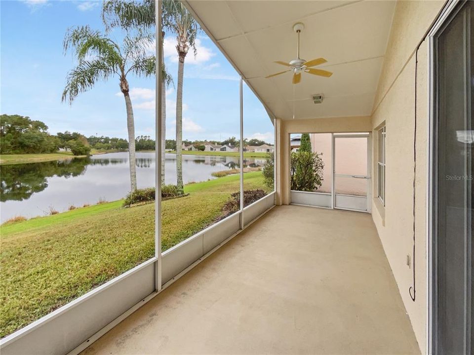 Под контрактом: $370,000 (3 спален, 2 ванн, 1427 Квадратных фут)