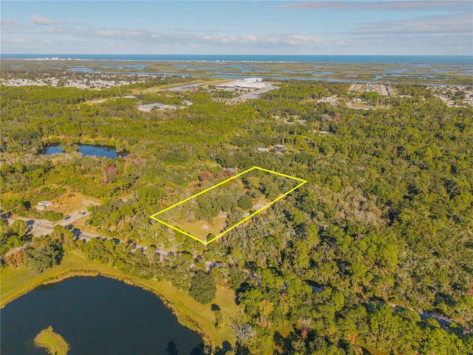 待售: $260,000 (3.41 acres)