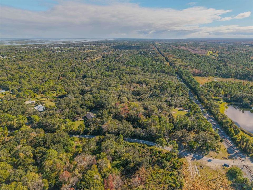 待售: $260,000 (3.41 acres)