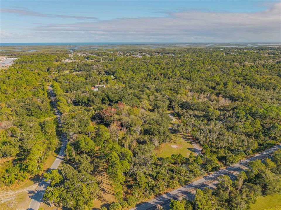 待售: $260,000 (3.41 acres)