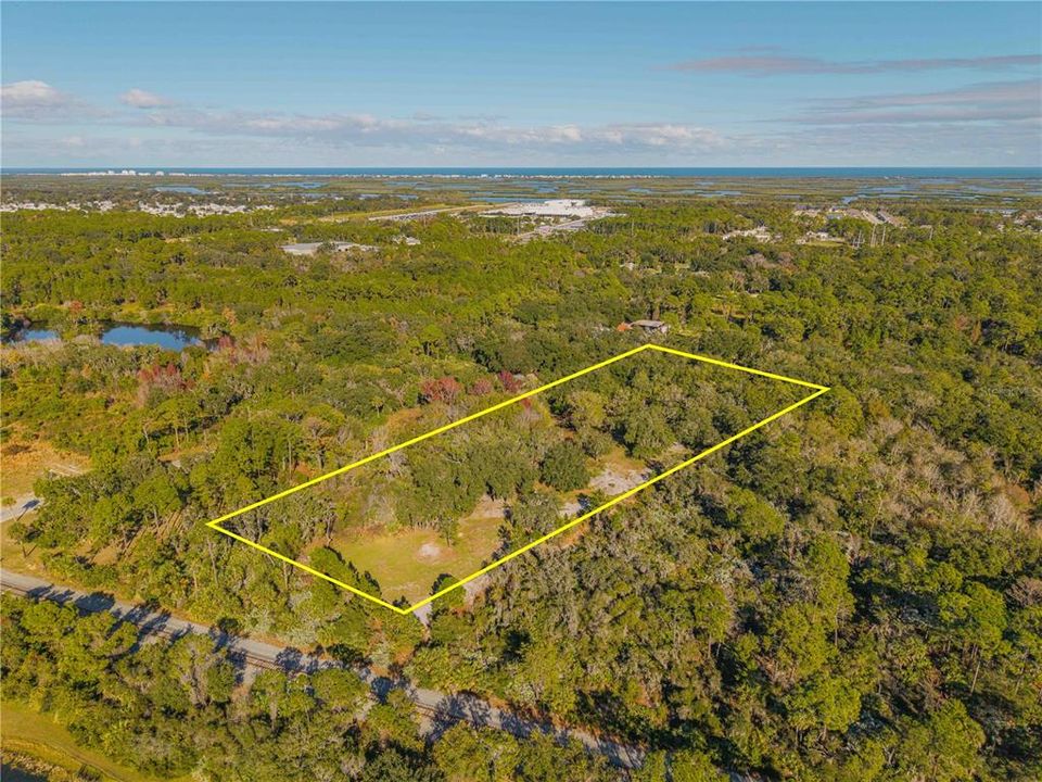 待售: $260,000 (3.41 acres)