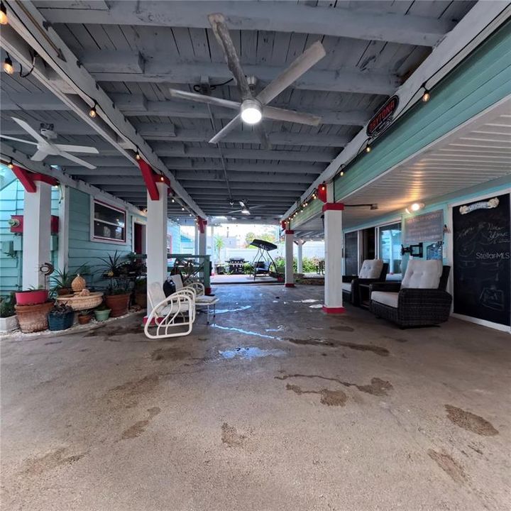 En Venta: $990,000 (5 camas, 4 baños, 2772 Pies cuadrados)