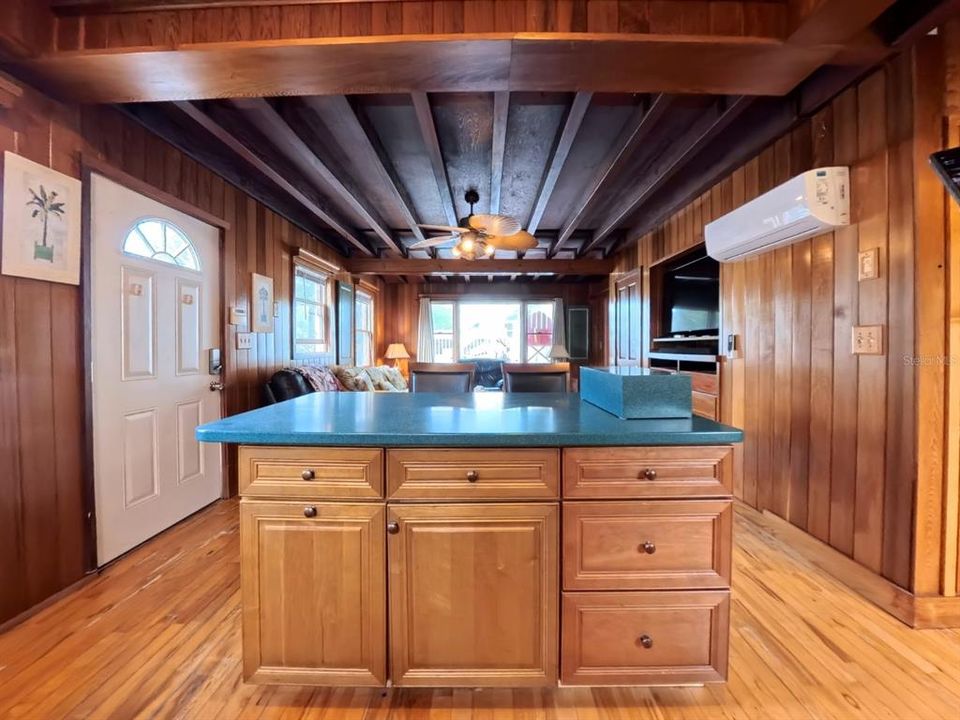 En Venta: $990,000 (5 camas, 4 baños, 2772 Pies cuadrados)