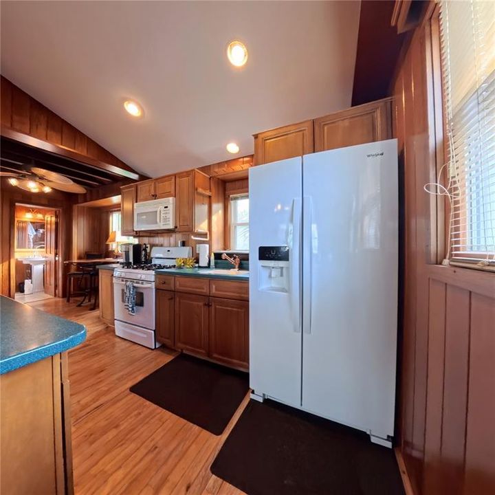 En Venta: $990,000 (5 camas, 4 baños, 2772 Pies cuadrados)