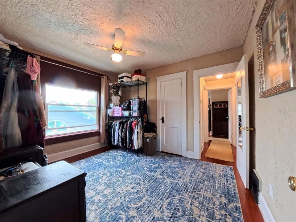 En Venta: $990,000 (5 camas, 4 baños, 2772 Pies cuadrados)