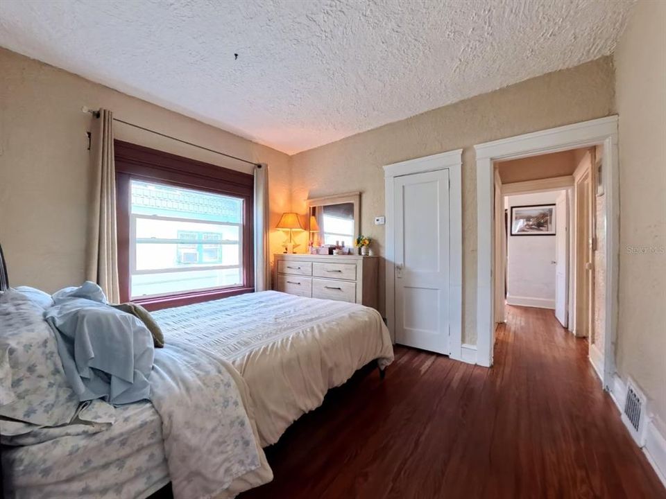 En Venta: $990,000 (5 camas, 4 baños, 2772 Pies cuadrados)