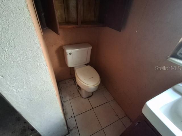 Active With Contract: $129,900 (2 beds, 1 baths, 1272 Square Feet)