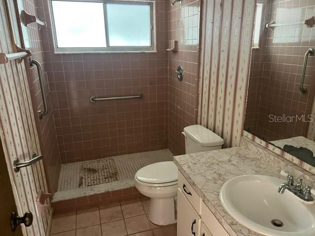 For Sale: $250,000 (3 beds, 2 baths, 1379 Square Feet)