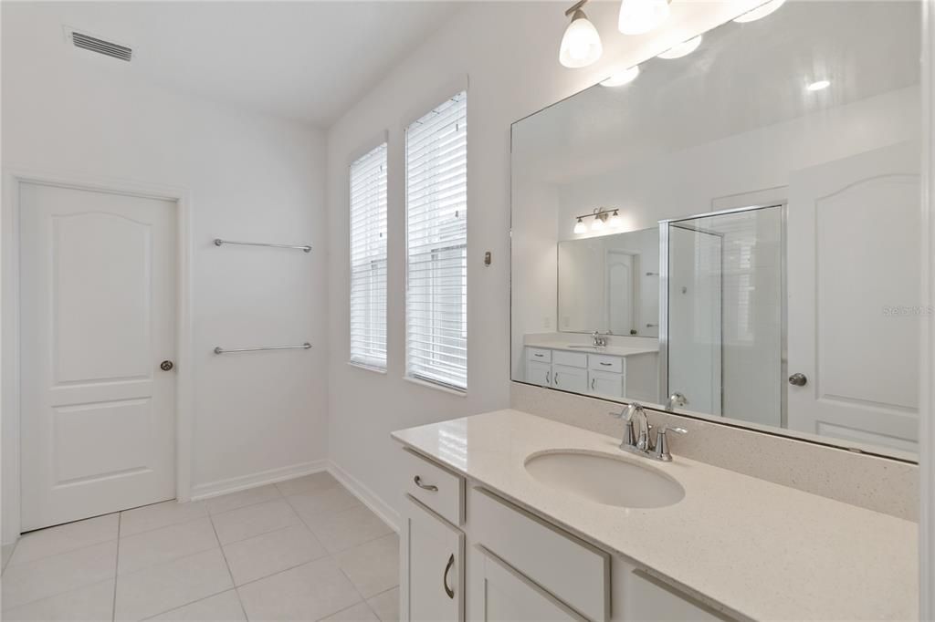 На продажу: $639,000 (4 спален, 3 ванн, 2801 Квадратных фут)