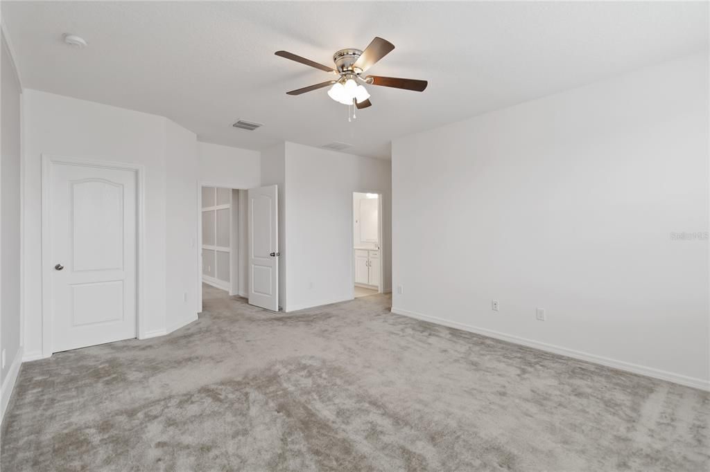 На продажу: $639,000 (4 спален, 3 ванн, 2801 Квадратных фут)