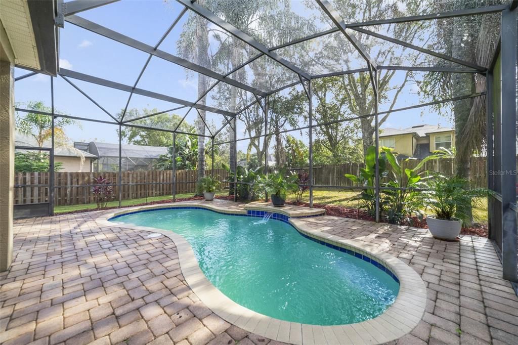 For Sale: $515,000 (4 beds, 2 baths, 2031 Square Feet)