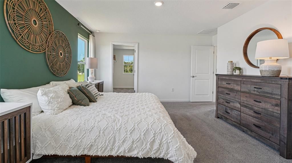 For Sale: $328,990 (5 beds, 3 baths, 2447 Square Feet)