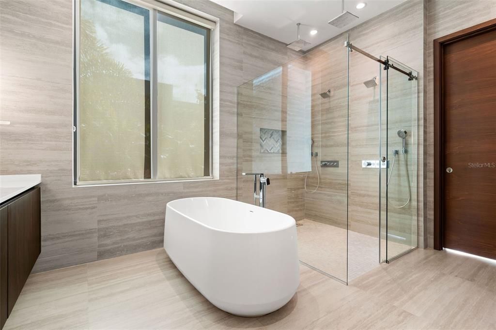 待售: $5,900,000 (4 贝兹, 4 浴室, 3580 平方英尺)