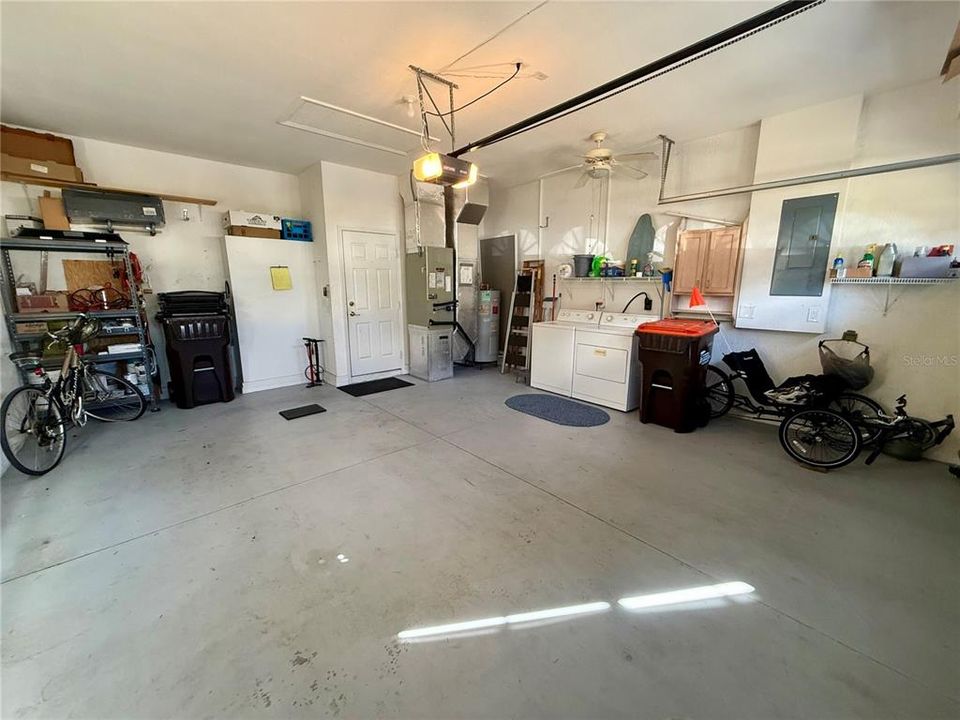 待售: $259,000 (3 贝兹, 2 浴室, 1278 平方英尺)