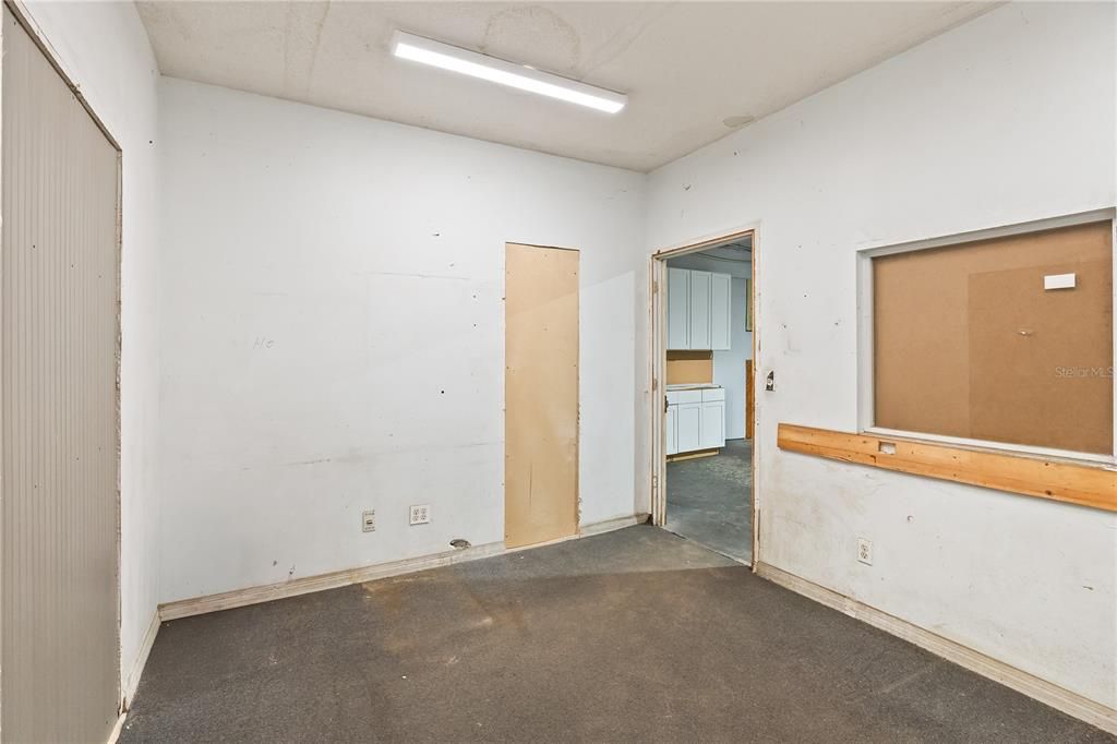 На продажу: $1,700,000 (0 спален, 0 ванн, 10000 Квадратных фут)