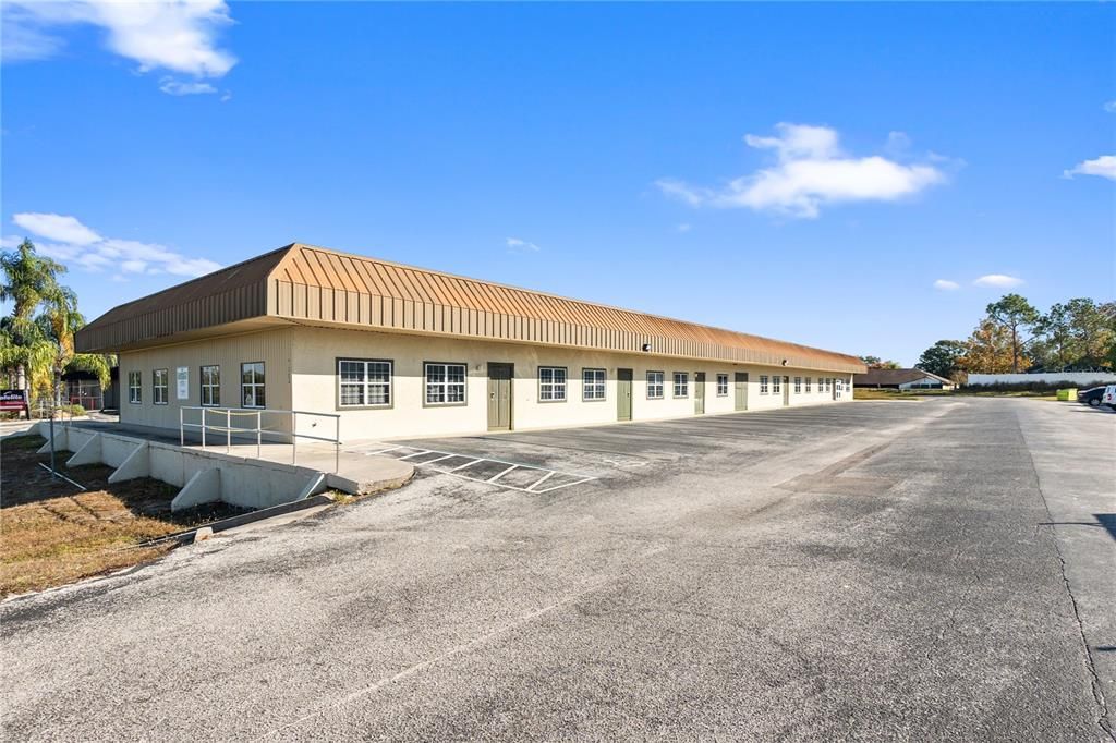 На продажу: $1,700,000 (0 спален, 0 ванн, 10000 Квадратных фут)