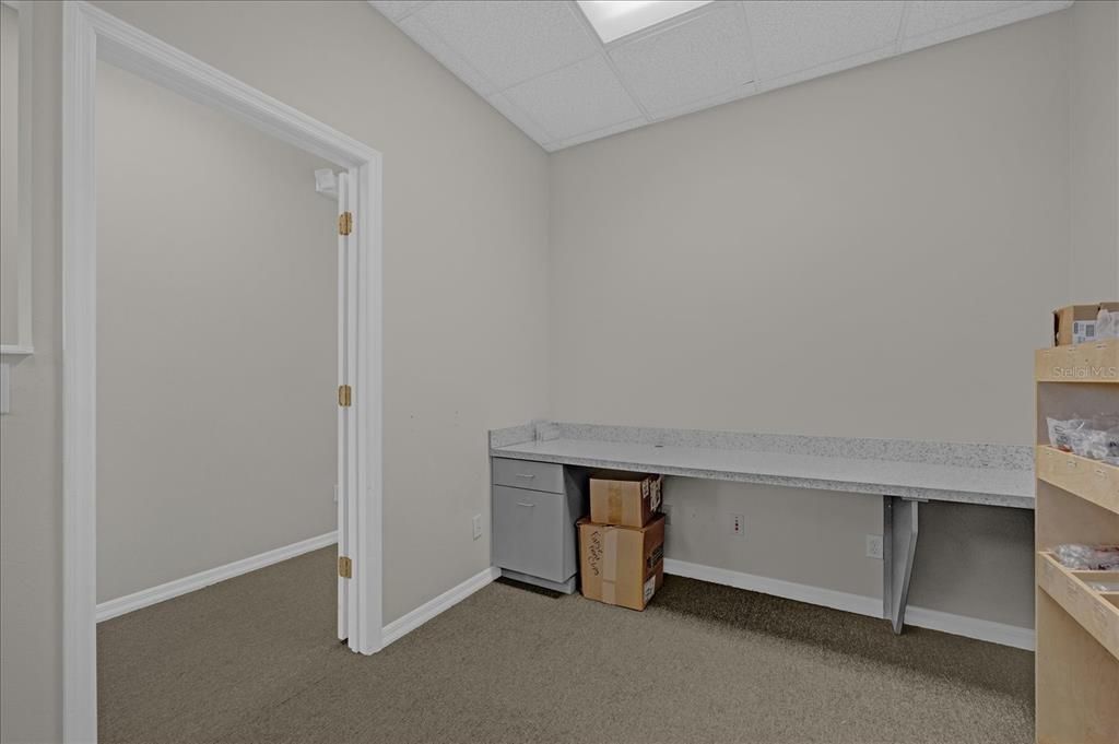 На продажу: $1,700,000 (0 спален, 0 ванн, 10000 Квадратных фут)