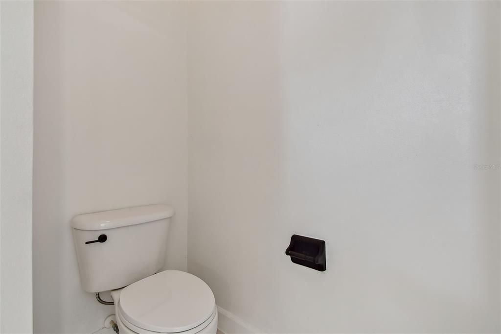 For Rent: $3,400 (4 beds, 3 baths, 2618 Square Feet)