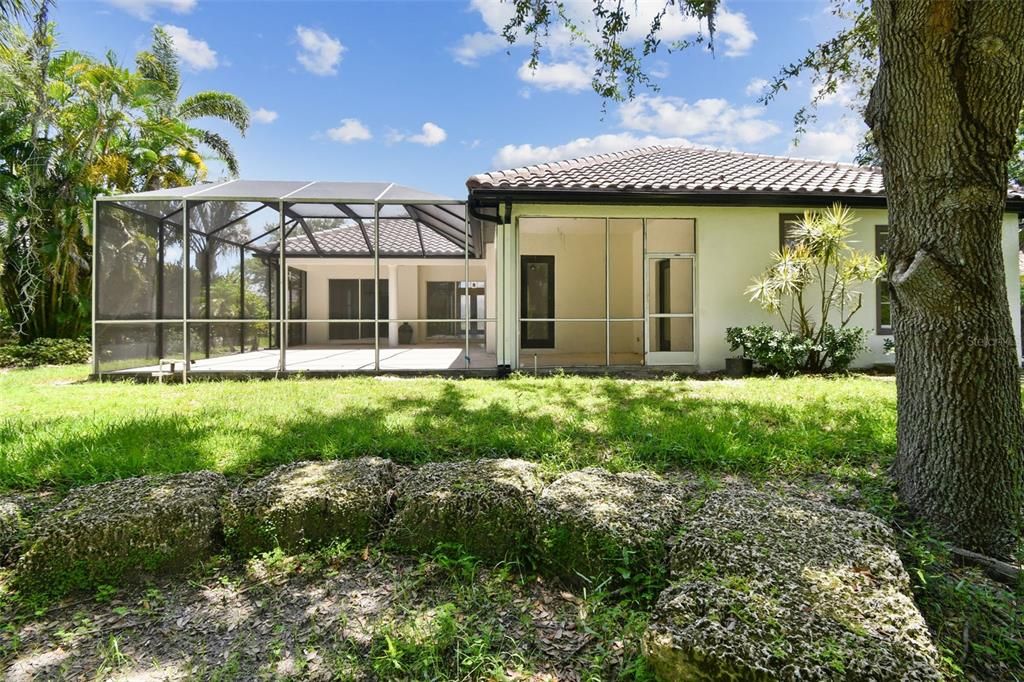 For Rent: $3,400 (4 beds, 3 baths, 2618 Square Feet)