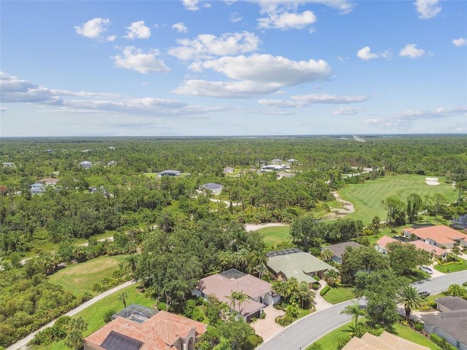 For Rent: $3,400 (4 beds, 3 baths, 2618 Square Feet)