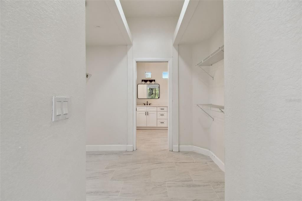 For Rent: $3,400 (4 beds, 3 baths, 2618 Square Feet)