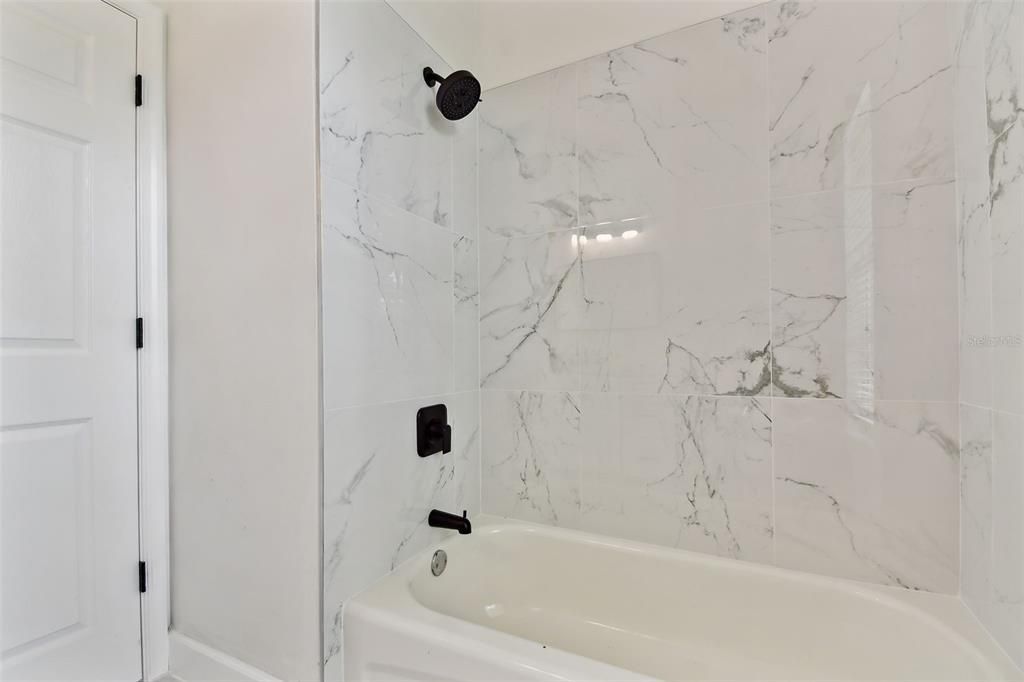 For Rent: $3,400 (4 beds, 3 baths, 2618 Square Feet)