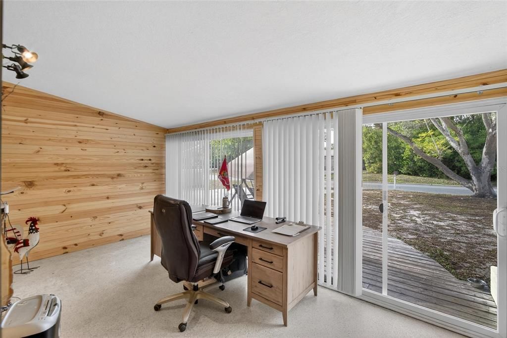 For Sale: $475,000 (3 beds, 2 baths, 1487 Square Feet)