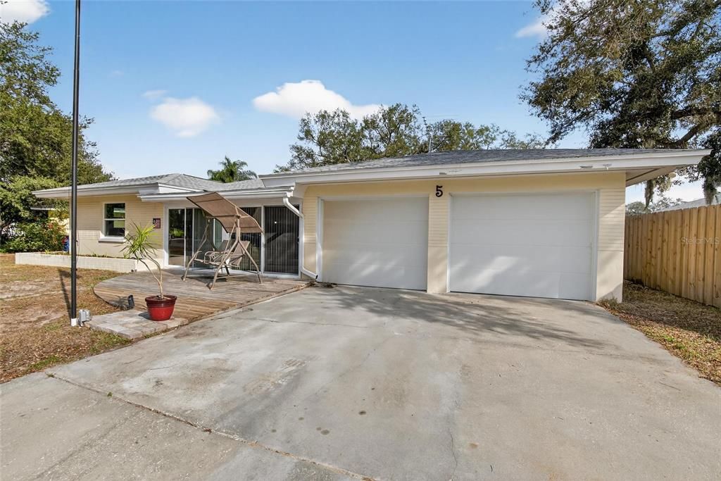 For Sale: $475,000 (3 beds, 2 baths, 1487 Square Feet)