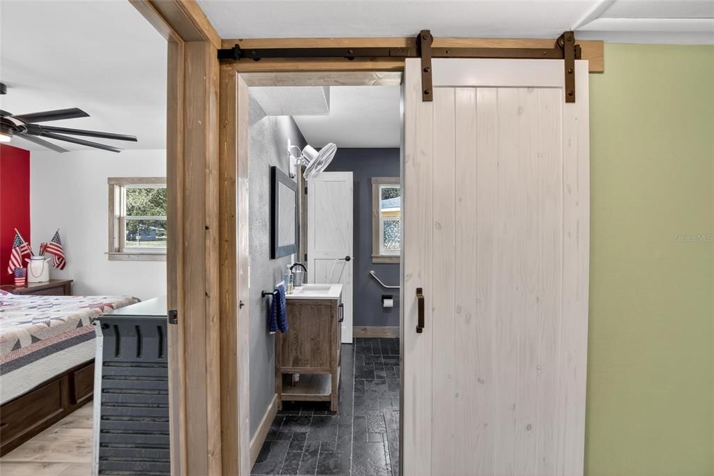 For Sale: $475,000 (3 beds, 2 baths, 1487 Square Feet)