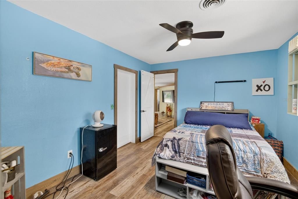 For Sale: $475,000 (3 beds, 2 baths, 1487 Square Feet)