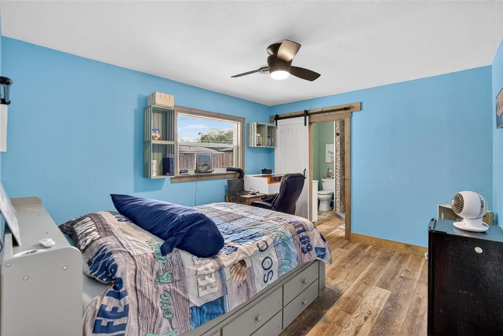 For Sale: $475,000 (3 beds, 2 baths, 1487 Square Feet)