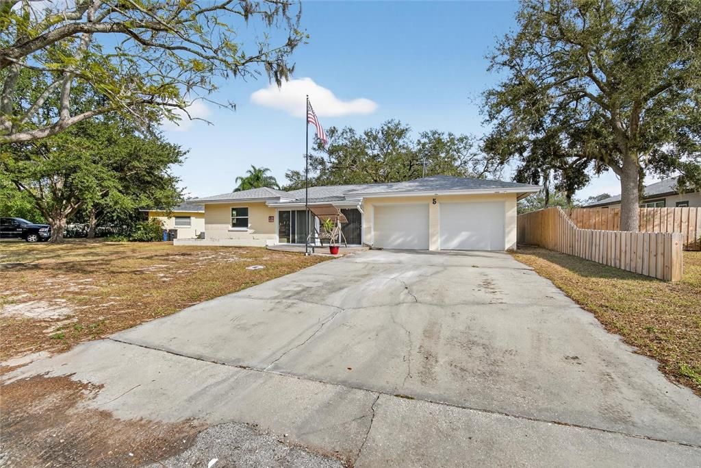 For Sale: $475,000 (3 beds, 2 baths, 1487 Square Feet)