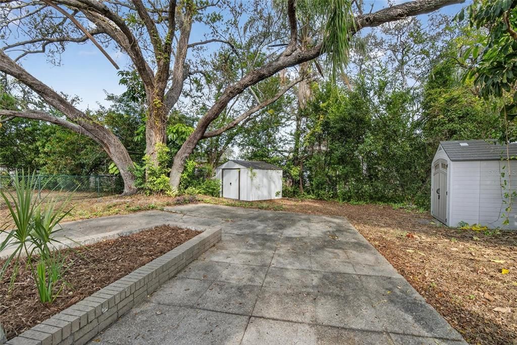 For Sale: $475,000 (3 beds, 2 baths, 1487 Square Feet)