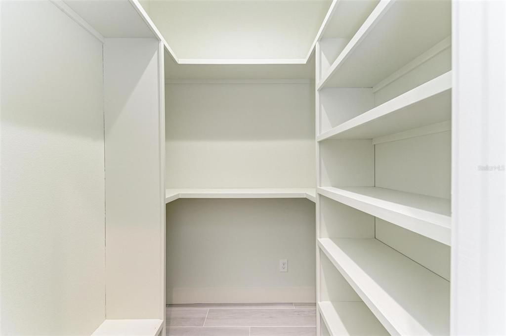 На продажу: $549,000 (3 спален, 2 ванн, 2245 Квадратных фут)