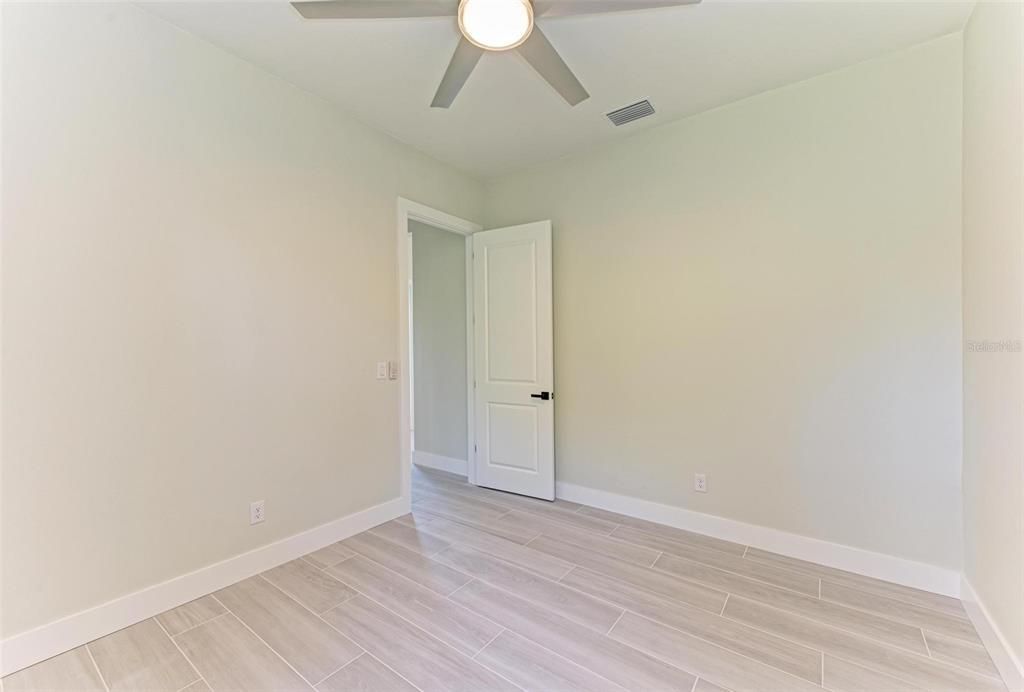 На продажу: $549,000 (3 спален, 2 ванн, 2245 Квадратных фут)