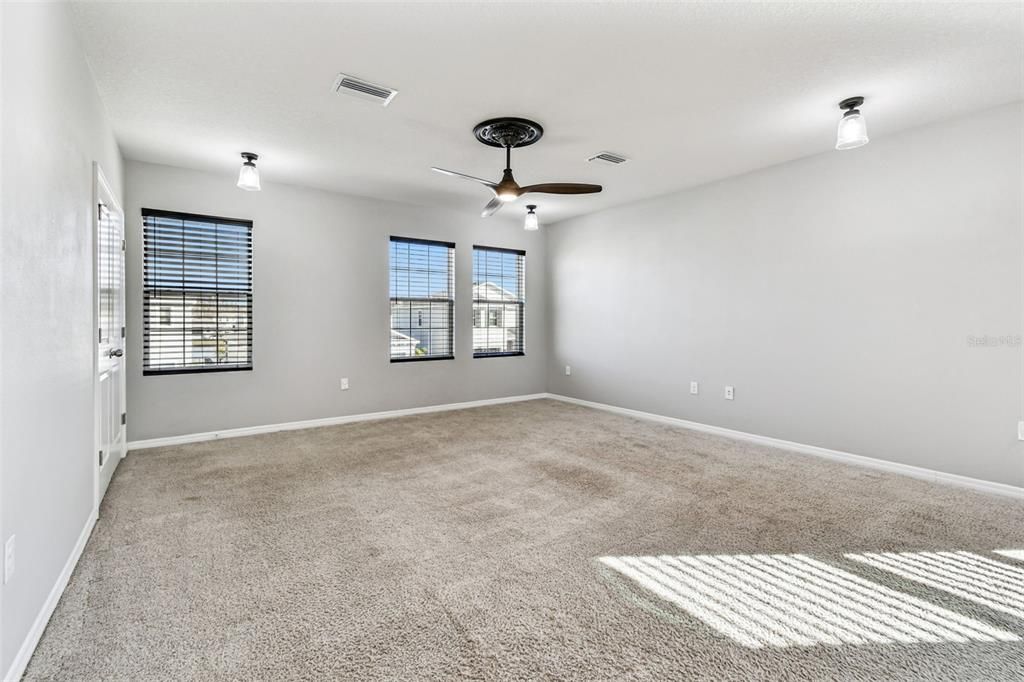 На продажу: $499,900 (4 спален, 3 ванн, 2756 Квадратных фут)